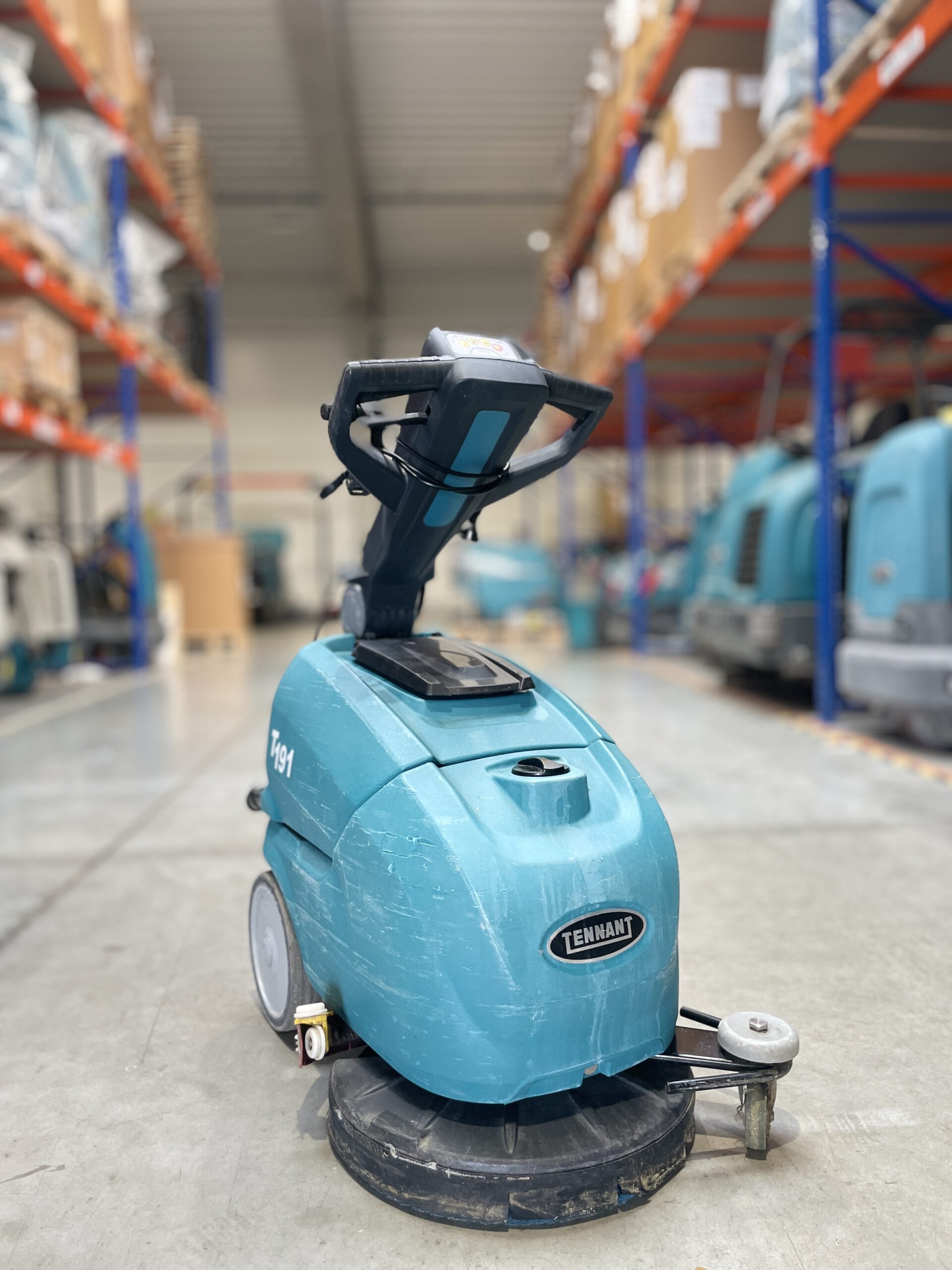 T191 SCRUBBER-DRYER 45CM