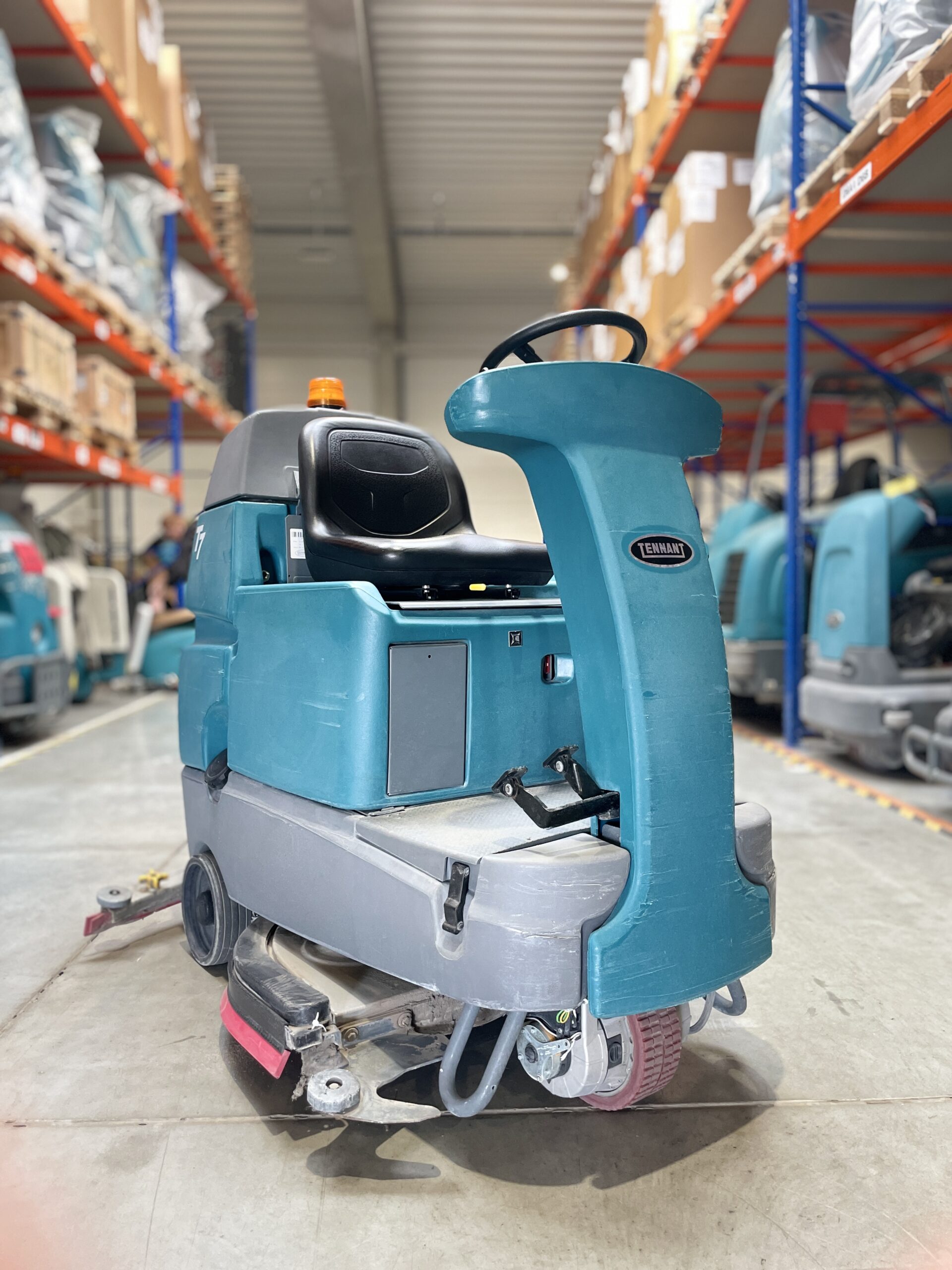 T7 SCRUBBER-DRYER 80CM DISC