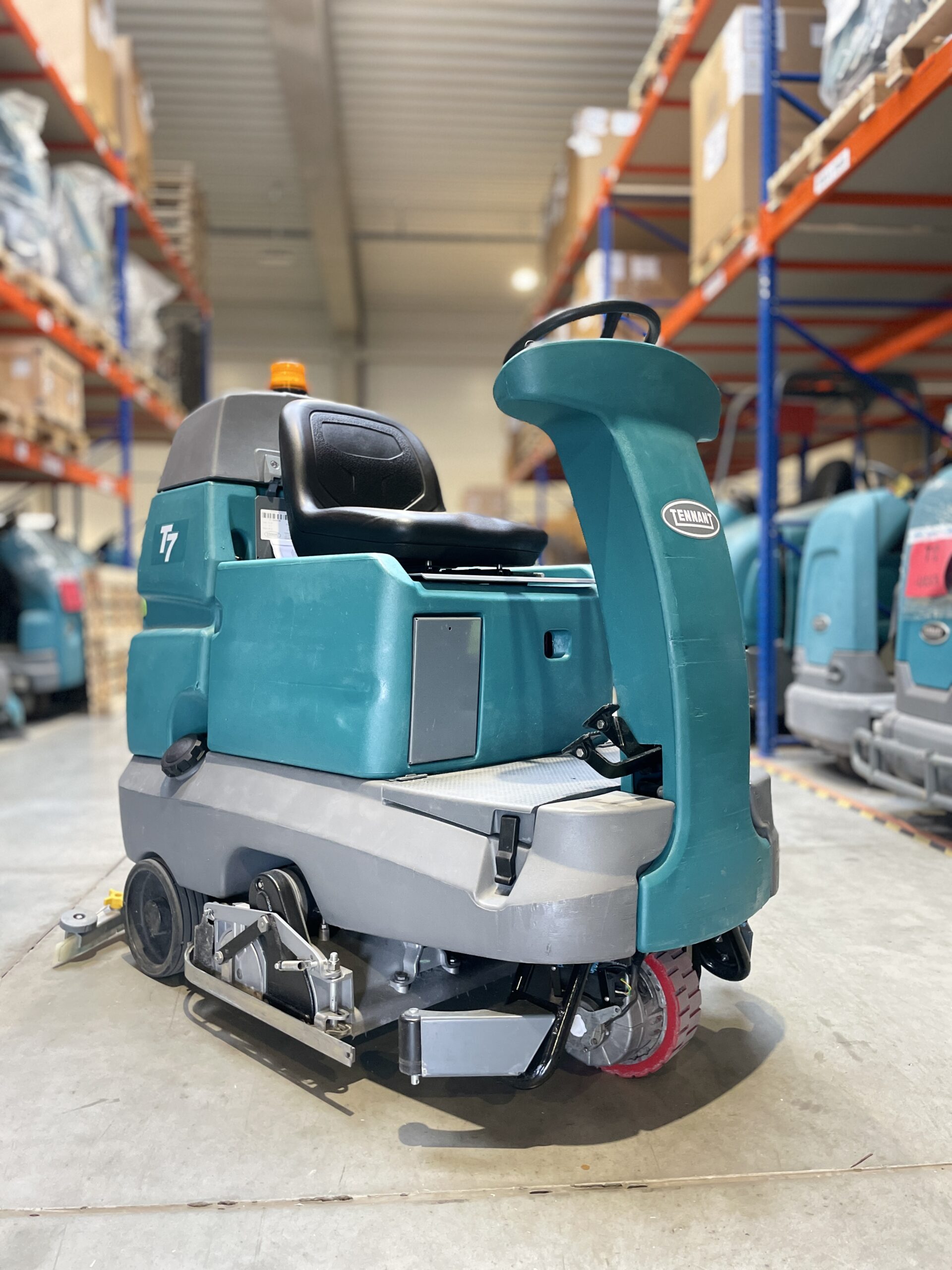 T7 SCRUBBER-DRYER 80CM CYL
