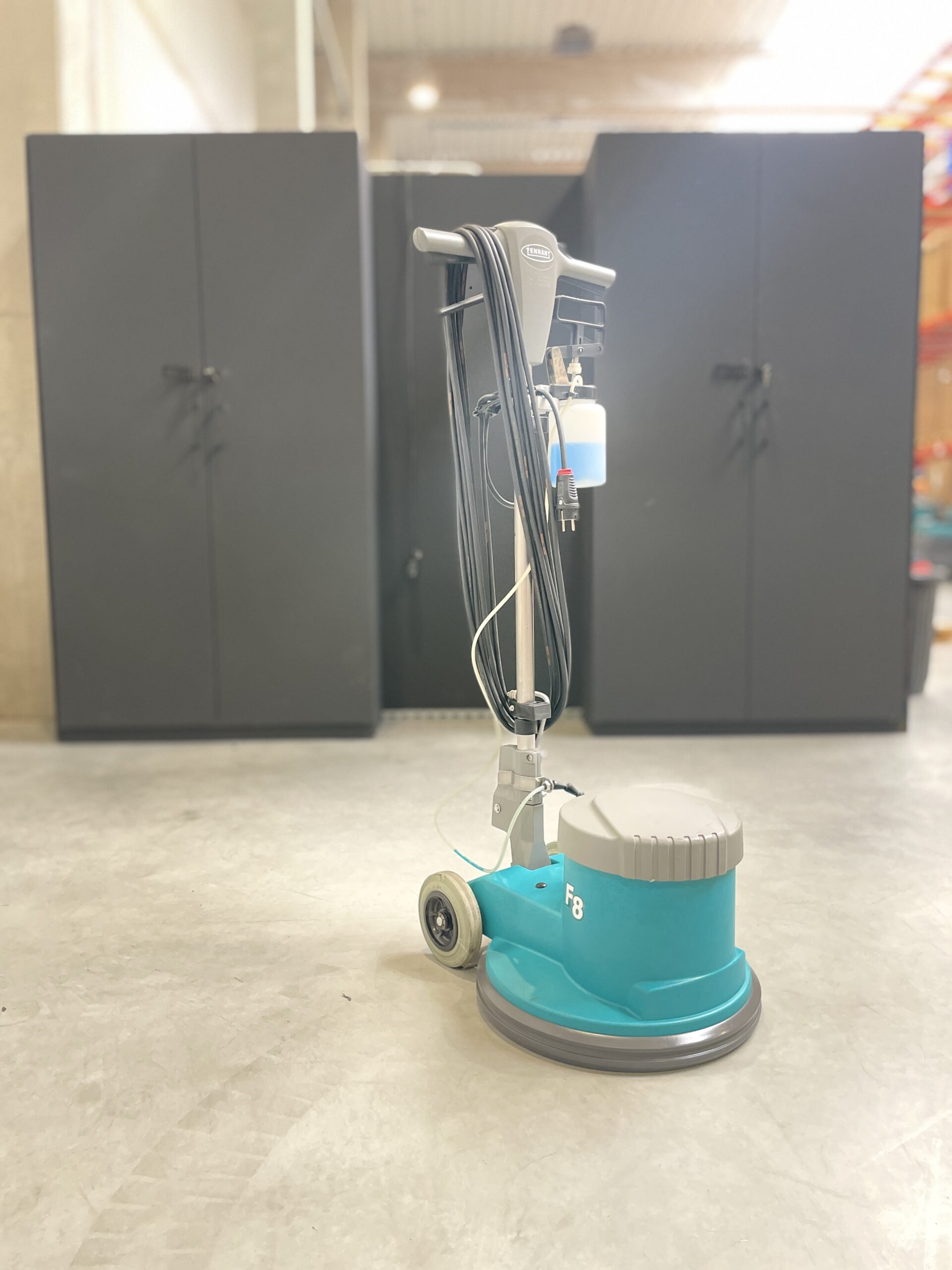 F8 HIGH SPEED SINGLE DISC 230V/50HZ