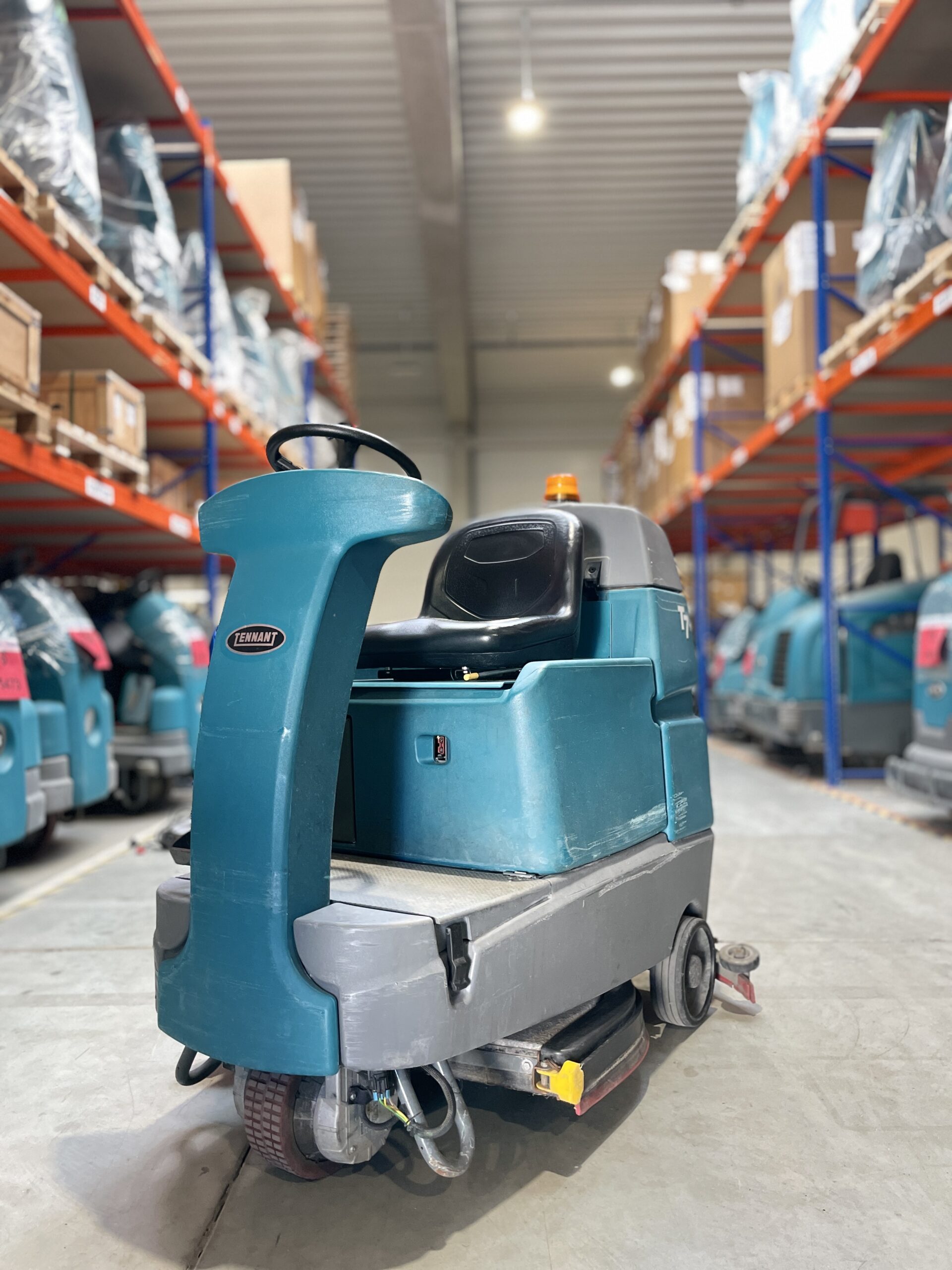 T7 SCRUBBER-DRYER 80CM DISC