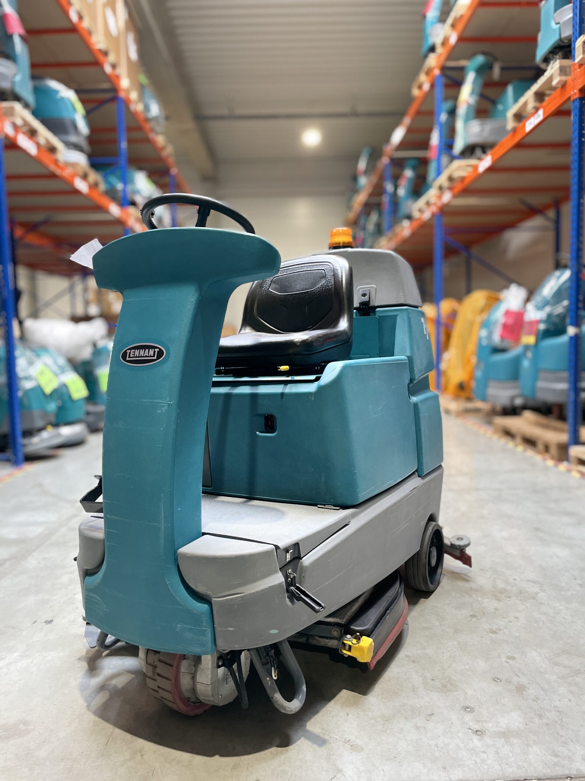 T7 SCRUBBER-DRYER 80CM DISC