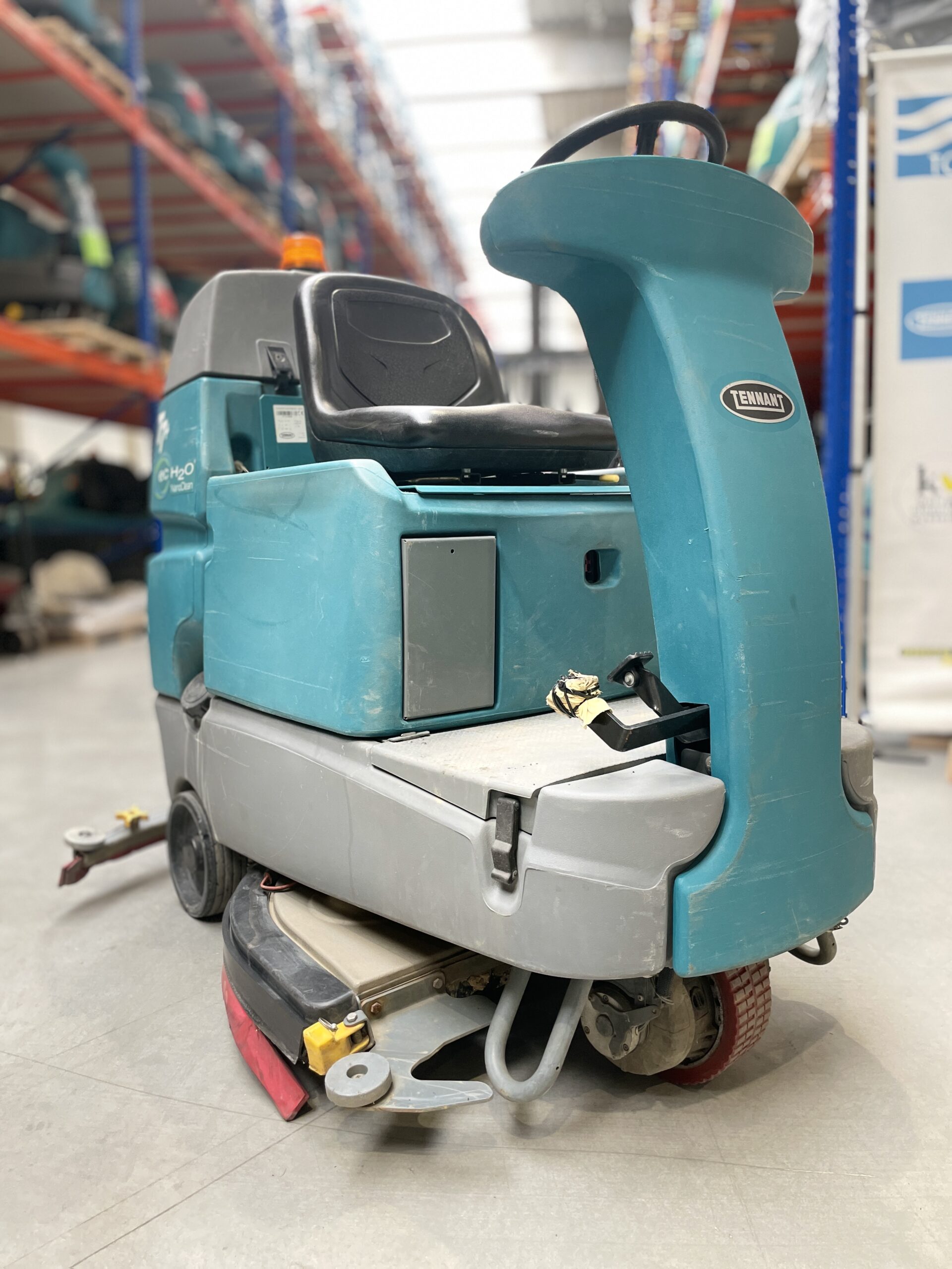 T7 SCRUBBER-DRYER 80CM DISC