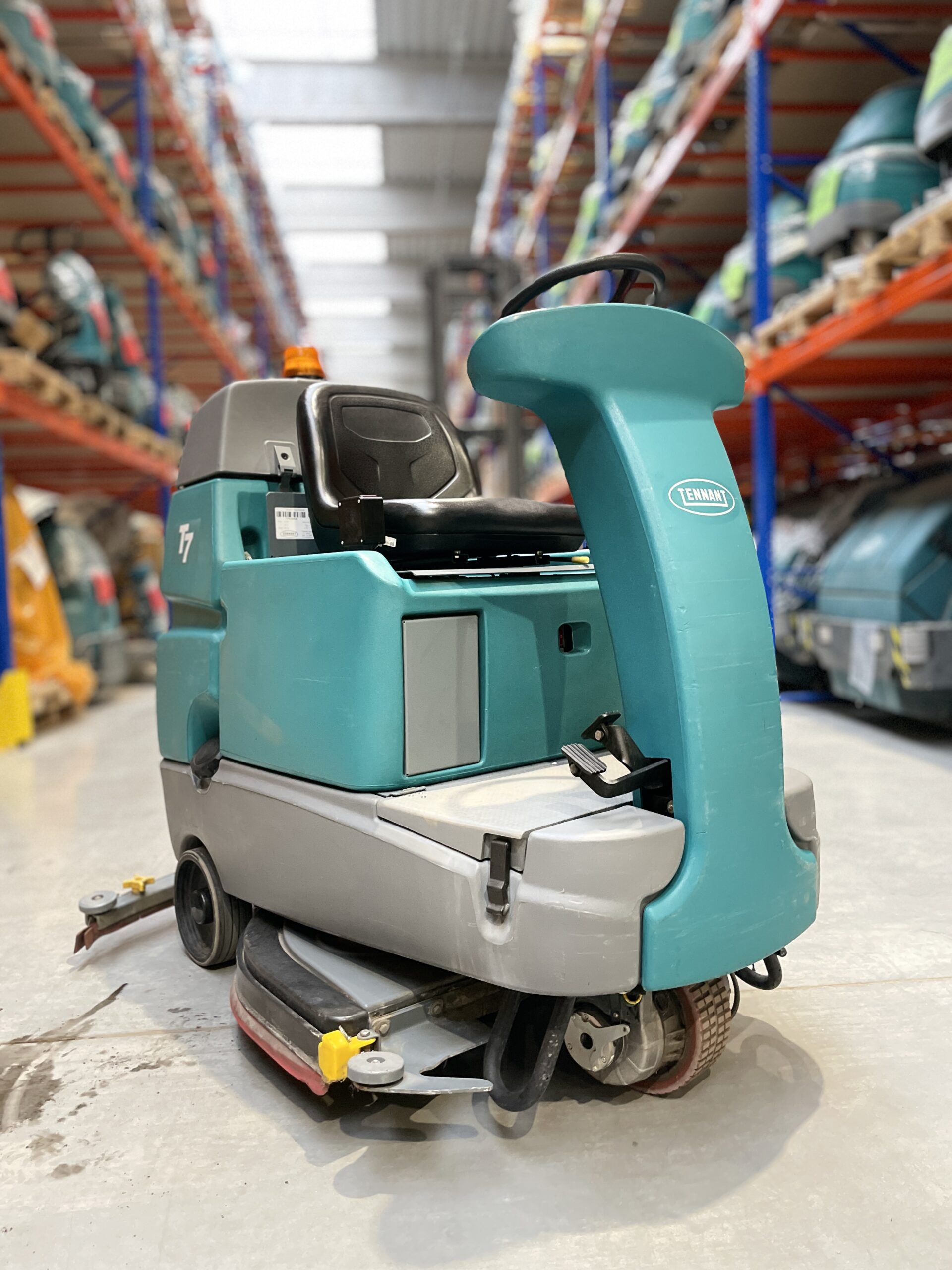 T7 SCRUBBER-DRYER 80CM DISC