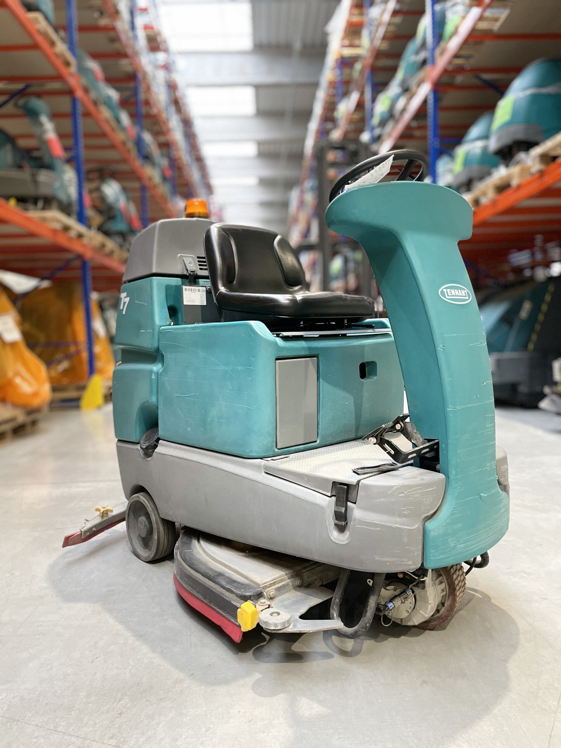 T7 SCRUBBER-DRYER 80CM DISC
